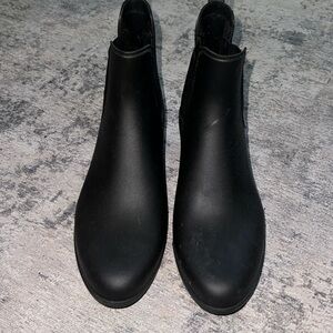Rubber booties